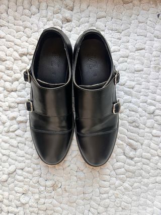 Zapatos de vestir negros T.40