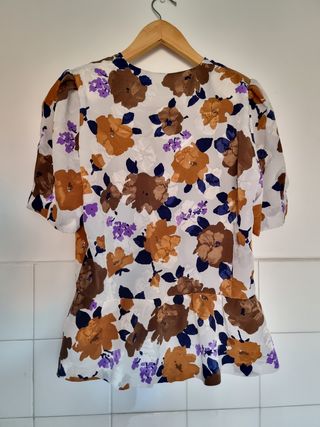 Blusa Helen floral blanca