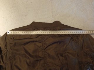 Cazadora bomber Pull&Bear verde militar