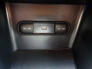 KIA Sportage hibrido, Carplay, navegador, cámara..
