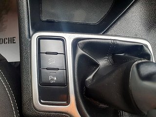 KIA Sportage hibrido, Carplay, navegador, cámara..