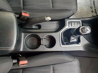 KIA Sportage hibrido, Carplay, navegador, cámara..
