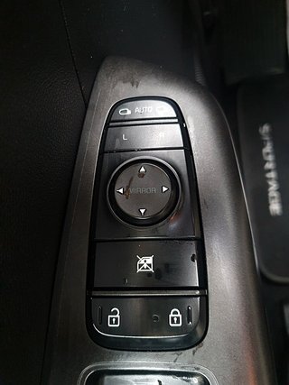 KIA Sportage hibrido, Carplay, navegador, cámara..