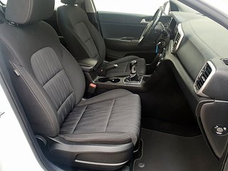 KIA Sportage hibrido, Carplay, navegador, cámara..