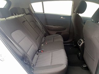 KIA Sportage hibrido, Carplay, navegador, cámara..