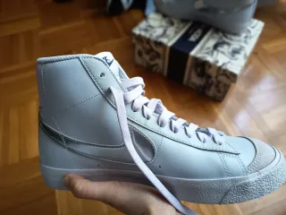 Nike Blazer Mid 77 Vintage Platinum