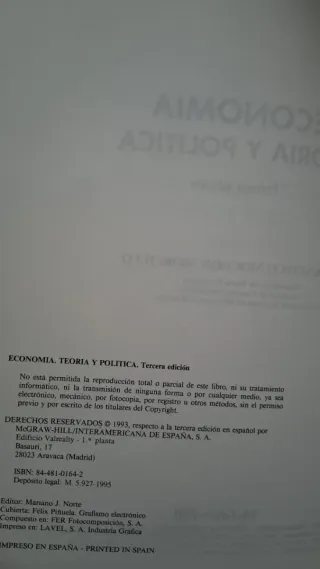 Economía: Teoría y Política (3ª edición)