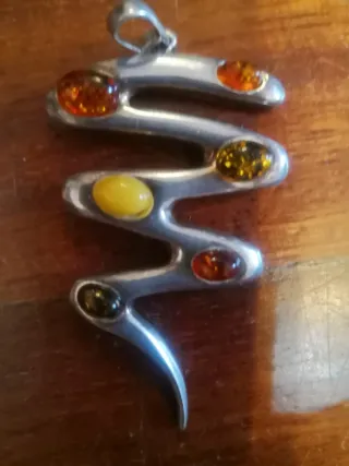 Ciondolo Argento e Ambra Serpente