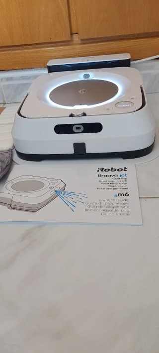 Roomba i3 + Base Autovaciado + M6