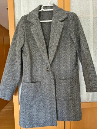 Abrigo paño espiga gris