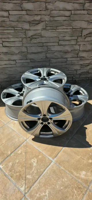 Llantas Mercedes 18 pulgadas Juego completo de 4