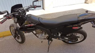 Derbi Senda Baja SM 125cc Negra
