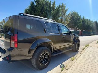 Nissan Pathfinder 2006