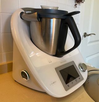 Thermomix TM5, con funda de viaje