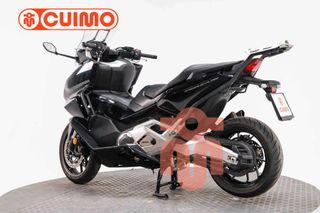 HONDA FORZA 750