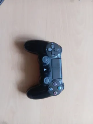 Consola PS4 + 2 Mandos (Negro y Azul)
