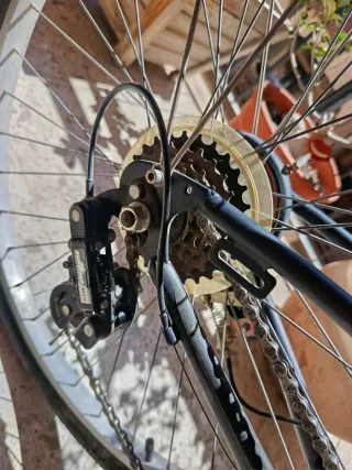 Bicicleta BTwin Elops 1 Negra Paseo City Bike