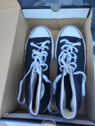 Zapatillas Converse Altas Negras y Blancas