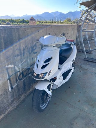 Aprilia SR50 itv 12/2027