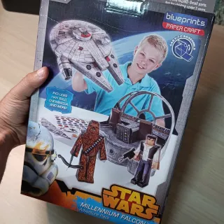 Juego de papercraft Star Wars