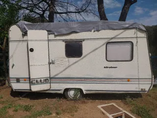 Caravana Burstner 900 kg