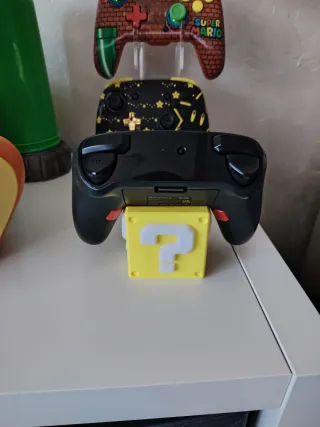 Soporte mando Switch Super Mario