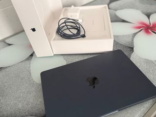 MacBook Air 13” M4 (2025) Gris Azul