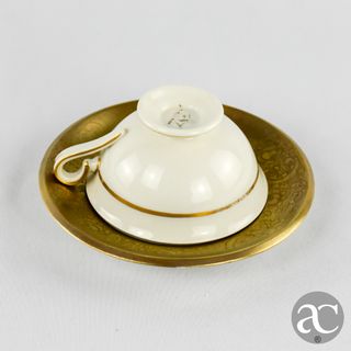 Conjunto Taça, Chávena Café, Pires e Solitário