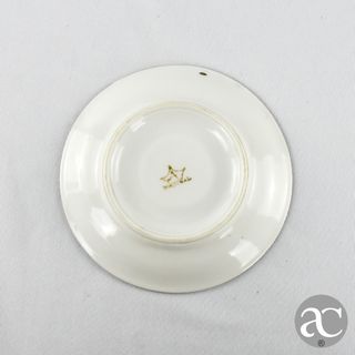 Conjunto Taça, Chávena Café, Pires e Solitário