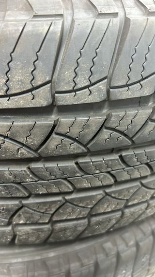 Michelin latitude 265 65 17 80% 5 unid