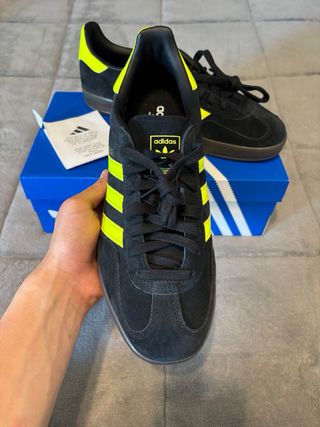 Adidas Gazelle Indoor Talla 44 Negro/Amarillo