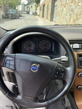 Volvo S40