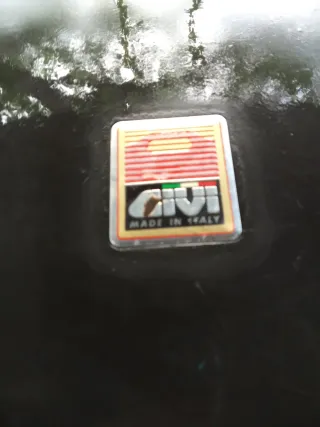 Baúl para moto nuevo