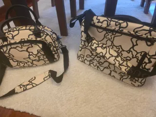 Bolsos de viaje Tous beige y negro