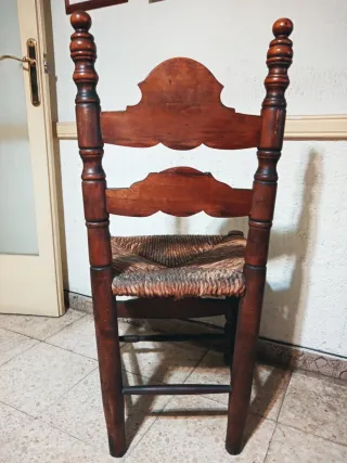 Silla antigua