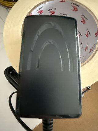 Adattatore di corrente 12V 2A nuovo