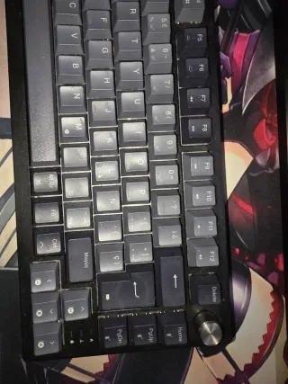 Teclado 75% corsair k65 plus wireless con batería