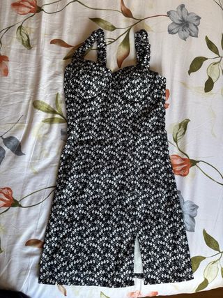 Vestido corto floral verano Que estira.