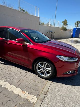 Coche en buen estado , ITV al día