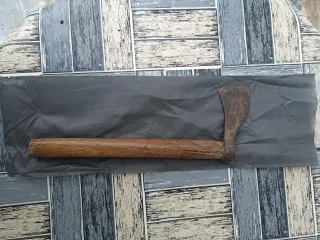 Antigua Hacha Catalana
