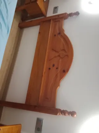 Cabezal de cama de madera 135cm