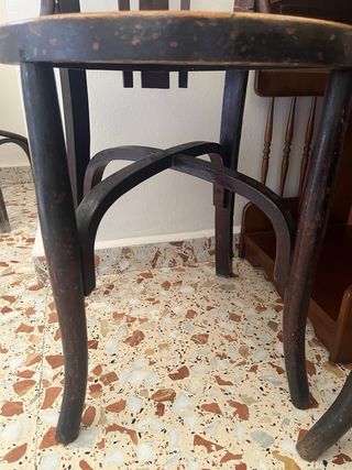 sillas antiguas de madera