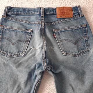 Levi's 501 Jeans, rotos y retro