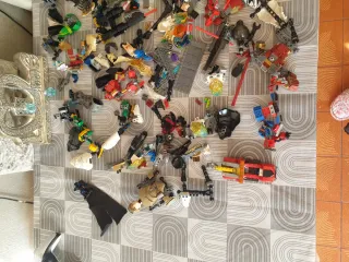 Lote de Lego Figuras y Piezas Varias