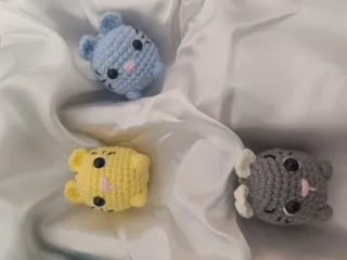 Llaveros de crochet hechos a mano