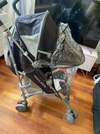 Silla de paseo Maclaren negra y gris
