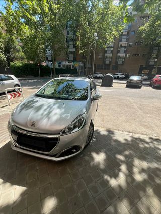Peugeot 208 Style 1.2 PureTech 82cv 90.000KM
