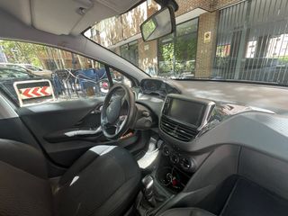 Peugeot 208 Style 1.2 PureTech 82cv 90.000KM