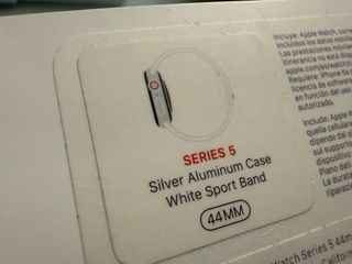 Apple Watch Serie 5 Titanium Correa Blanca 44mm