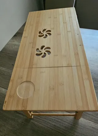 Mesa portátil de madera para portátil